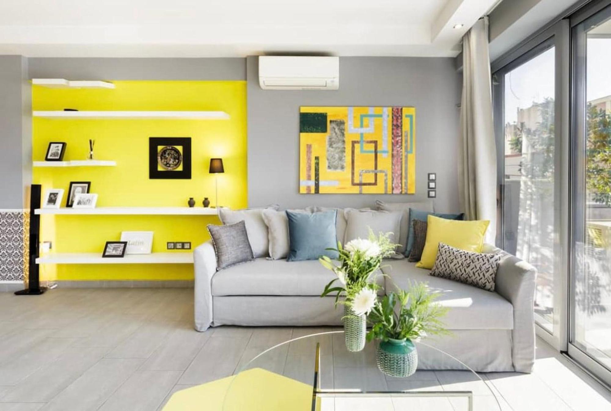 Appartamento Stylish Boutique Loft With Private Balcony Atene Esterno foto